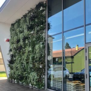 Verde Verticale Esterno